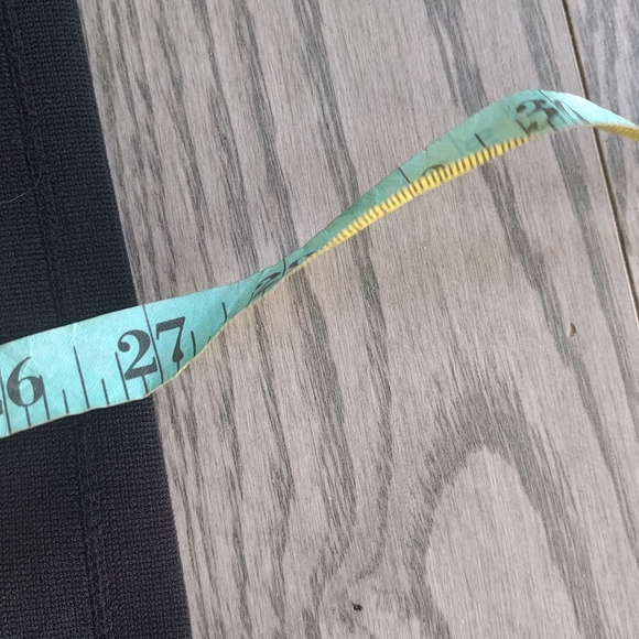 Guess beautiful black dress 🌼🎆🍀 - Picture 7 of 12